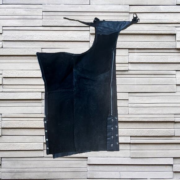 Hudson Leather Black Leather Motorcycle Chaps Sz. L - Picture 3 of 5